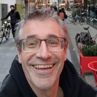 Guus Witjes portrait city